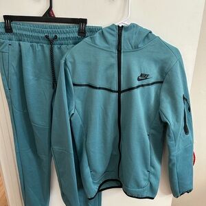 Nike Teal Tracksuit Set
